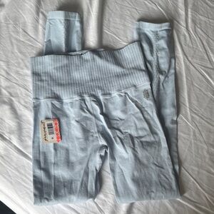 NEW WITH TAGS Free people movement Women's Light Blue Leggings